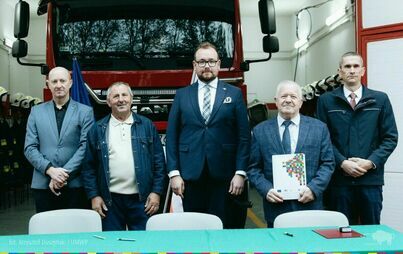 Zdjęcie do Podpisanie umowy na dofinansowanie projekt&oacute;w z Programu Rozwoju Obszar&oacute;w Wiejskich (PROW) dla Gminy Sidra